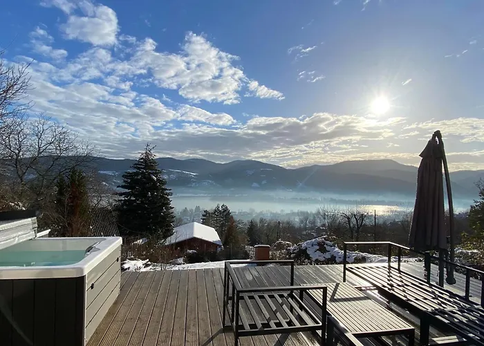 بيت للعطل Hillside ناغيماروس