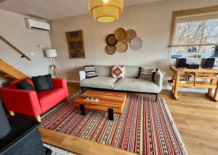 Hillside بيت للعطل ناغيماروس